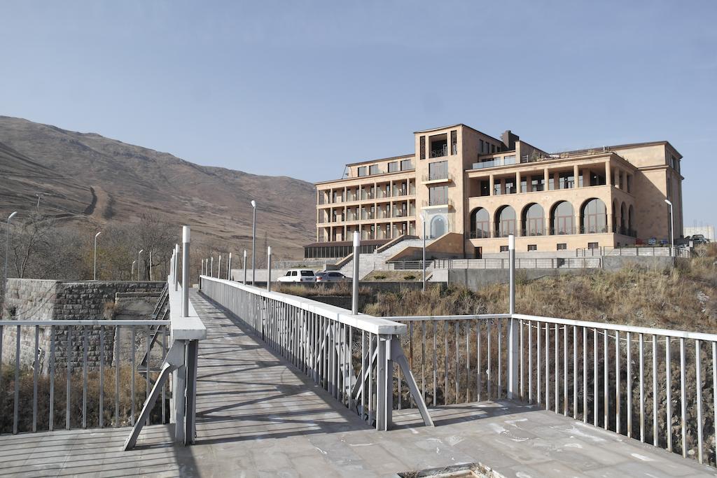 Akhtamar Hotel Cjsc Arzakan Exterior foto